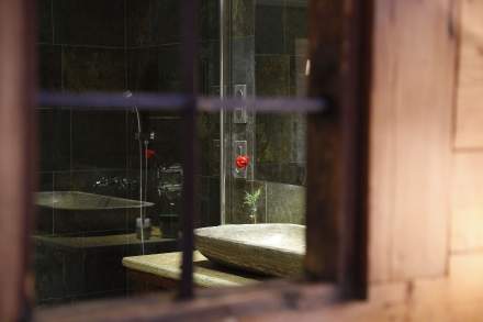 Hotel Spa en Savoie Jacuzzi &amp; Piscine vue Mont Blanc ·La Ferme du Chozal