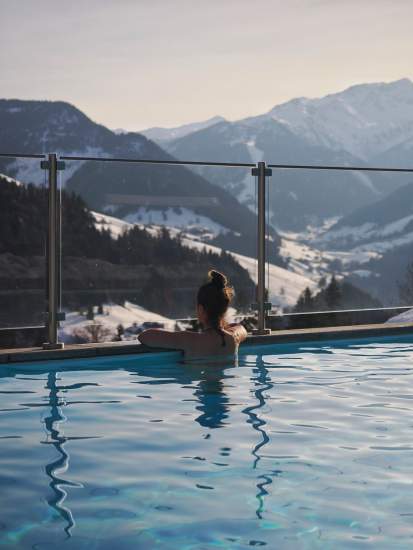 Hotel mit Spa in Savoyen mit Pool und Whirlpool La Ferme du Chozal in Hauteluce