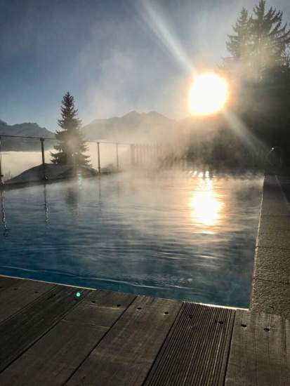 Hôtel Spa en Savoie ave piscine et jacuzzi La Ferme du Chozal à Hauteluce