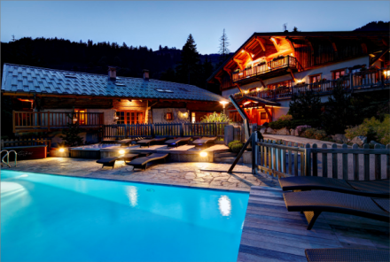 Ferme du Chozal de nuit